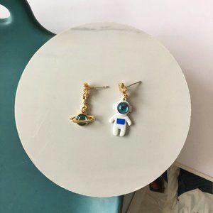Quirky Astronaut and Planet Mismatched Novelty Earrings Fun Lightweight Unique